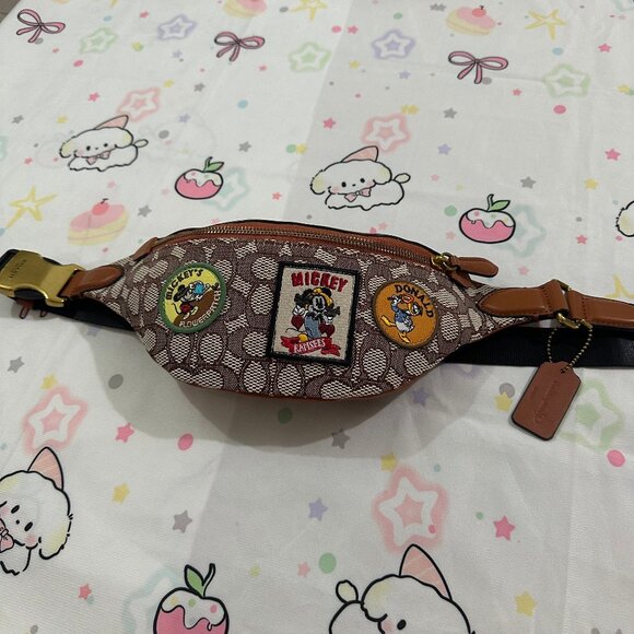 Disney X Coach Charter 7 Signature Jacquard Belt Bag - Picture 1 of 6